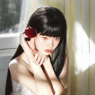 娜希德